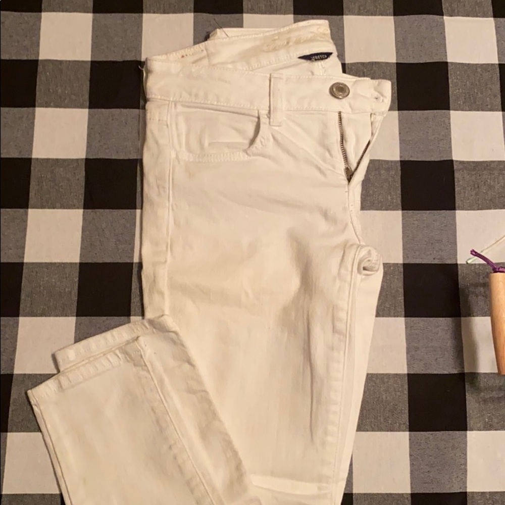 White American Eagle Leggings